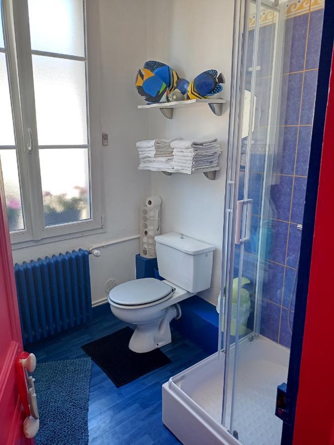 La Cour Du Puits Chambre Victor Cormeilles  Eksteriør billede
