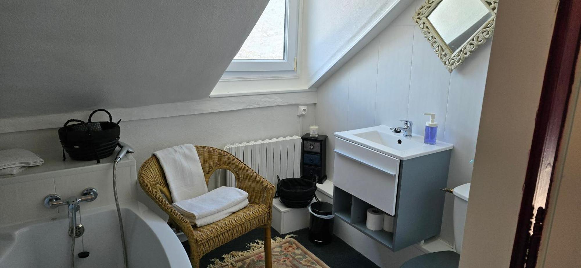 La Cour Du Puits Chambre Victor Cormeilles  Eksteriør billede